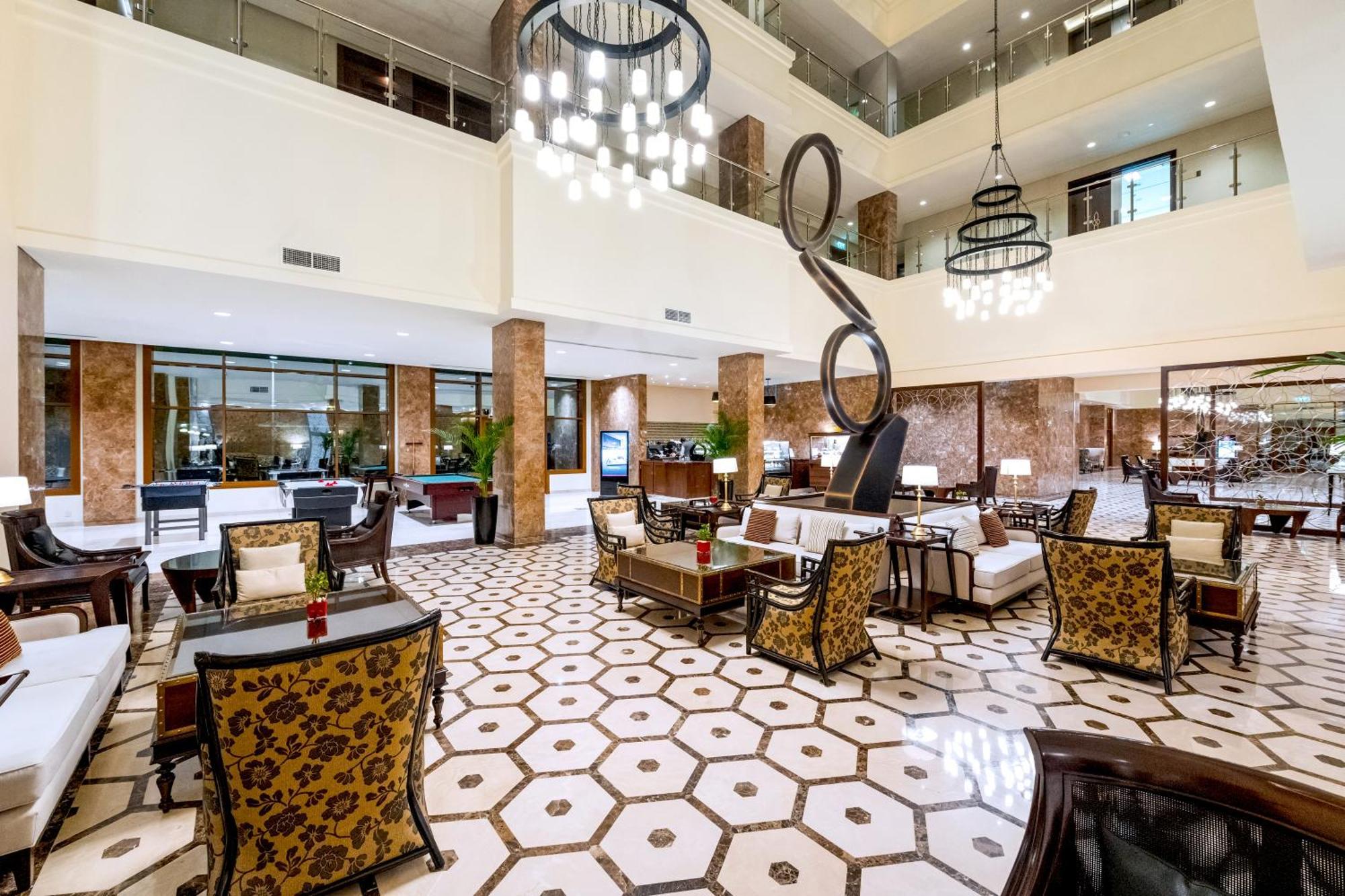 Grand Millennium Tabuk Hotel Exterior foto